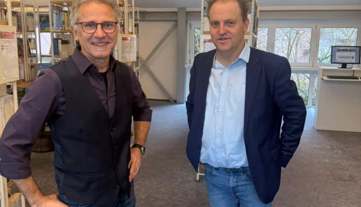 597271900_1374636278009178_2901934429536031542_n